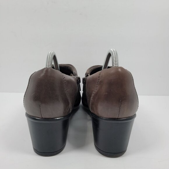 Clarks Collection Women's Brown Leather Slip On Shoes 15260 US Size 9.5M - Picture 4 of 8